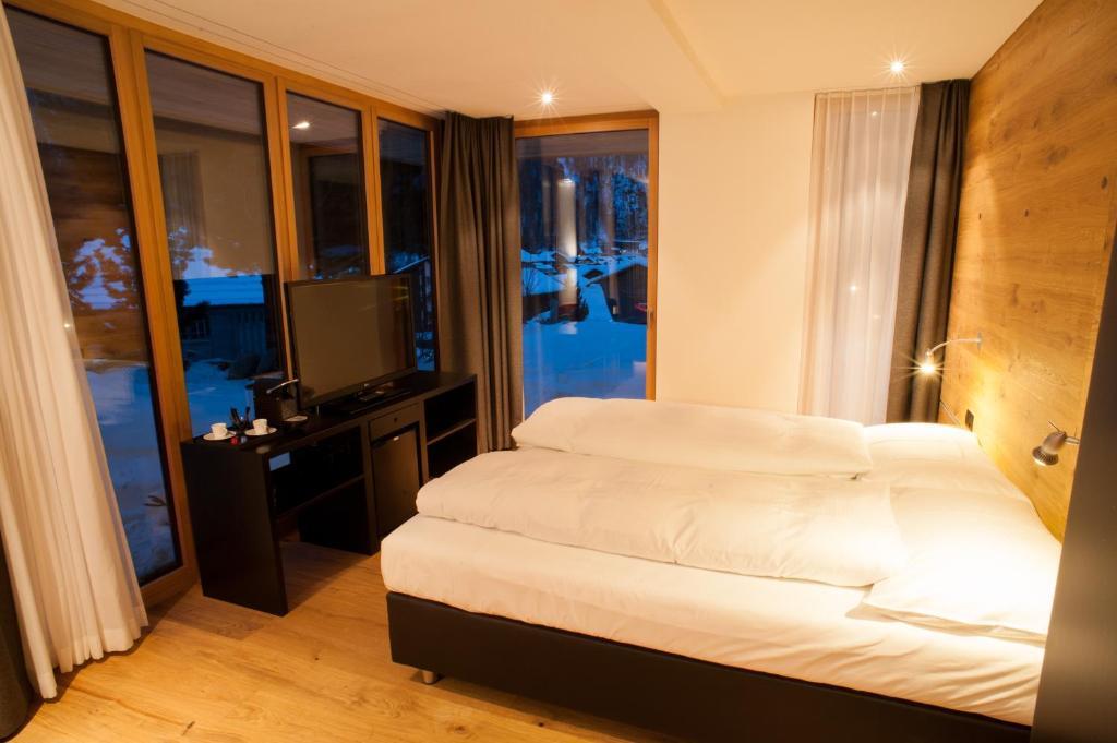 Elite Alpine Lodge - Apart & Breakfast Saas-Fee Room photo